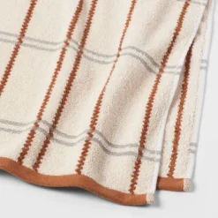 Modern Plaid Towel - Threshold™ -Threshold GUEST 135d8423 ff0b 411a 9f91 ae573c348641