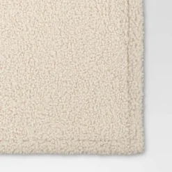 Teddy Boucle Throw Blanket - Threshold™ -Threshold GUEST a2307bd1 67ff 492e 890d fab40874ce4e